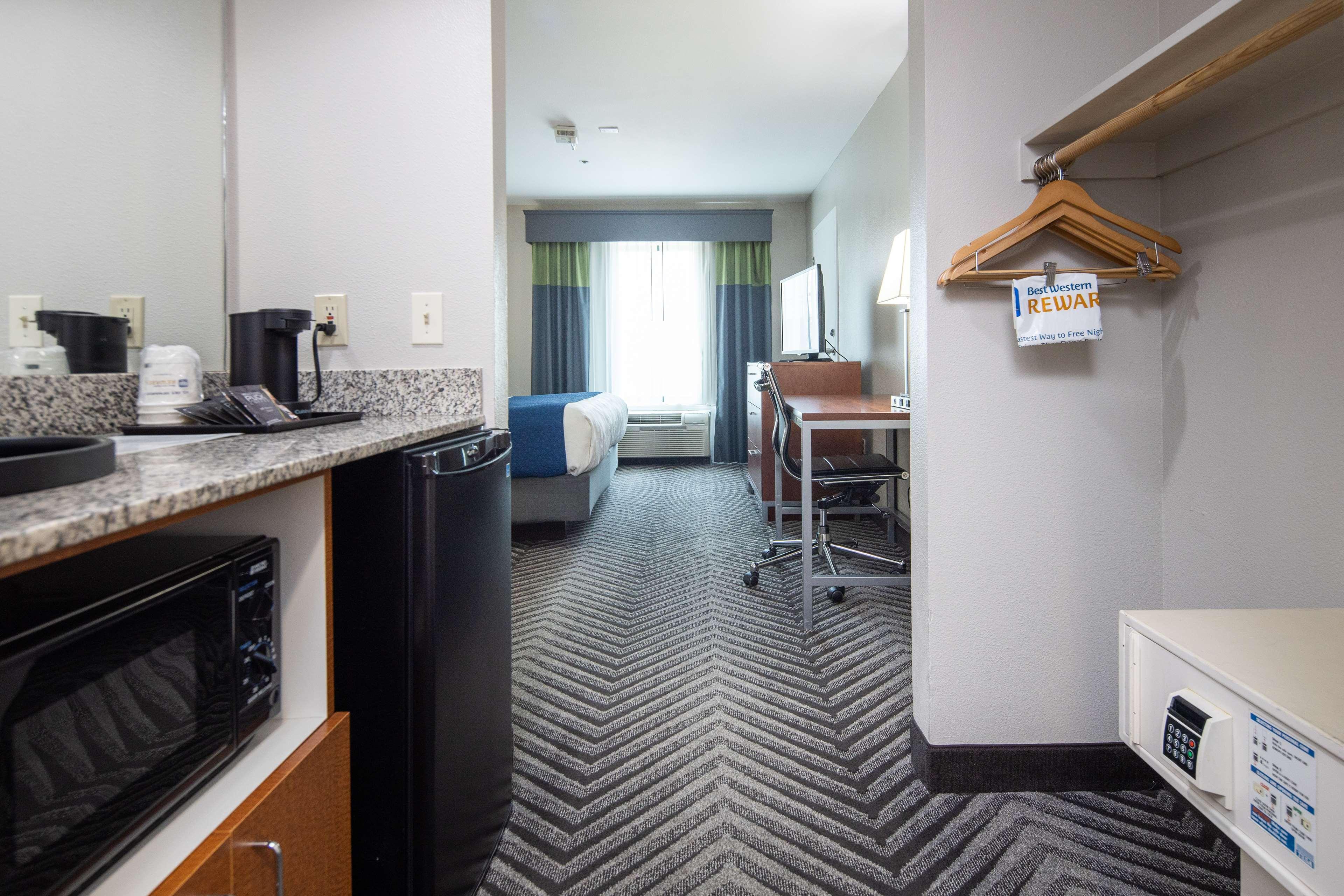 เบสต์เวสเทิร์น โคโยตี้พอยต์ Hotel ซานมาเตโอ ภายนอก รูปภาพ